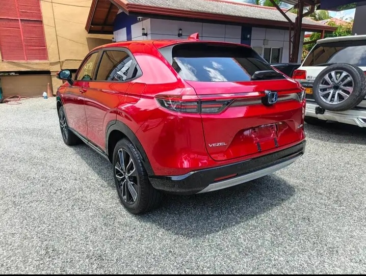 Honda Vezel 2025 - අලුත් SUV රථය sale in Sri Lanka - patpat.lk