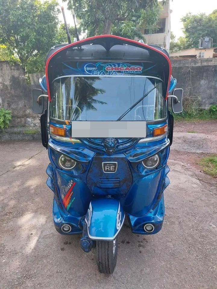 Bajaj Three Wheel 2016 - Used Three wheeler sale in Sri Lanka - patpat.lk