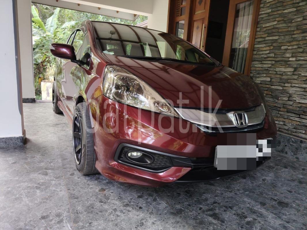 Advertisement image 1