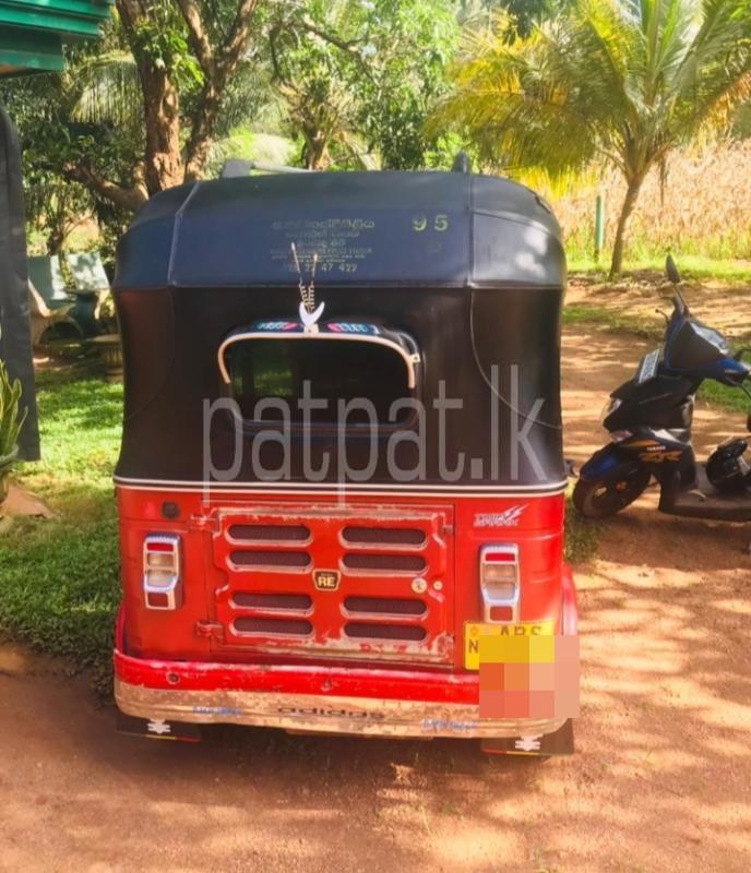 Bajaj Three Wheel 2016 - மறுசீரமைக்கப்பட்டது முச்சக்கர வண்டி sale in Sri Lanka - patpat.lk