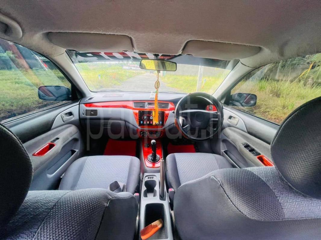 Mitsubishi Lancer 2002 - பயன்படுத்தப்பட்டது கார் sale in Sri Lanka - patpat.lk