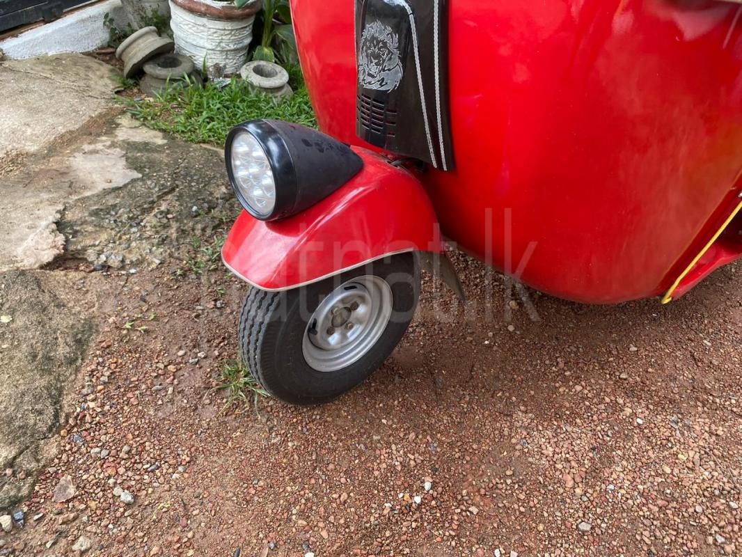 Advertisement image 6