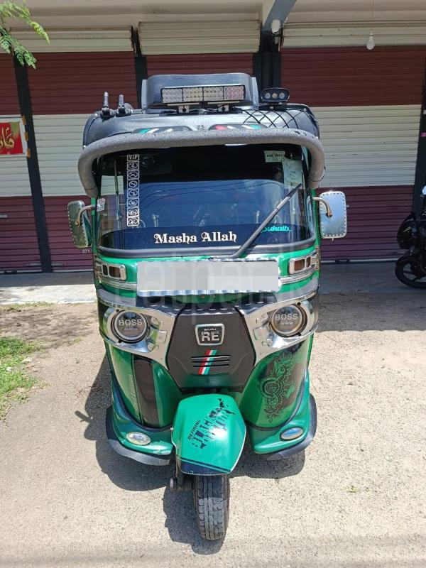 Bajaj Three Wheel 2016 - மறுசீரமைக்கப்பட்டது முச்சக்கர வண்டி sale in Sri Lanka - patpat.lk