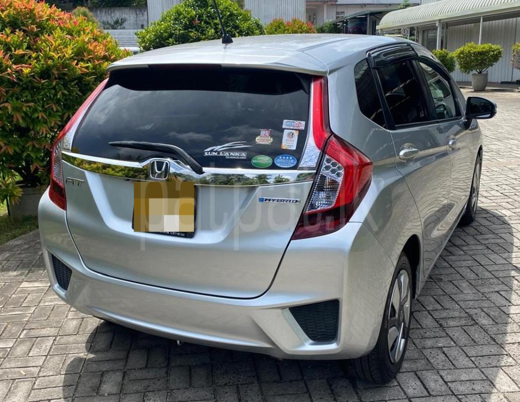 Advertisement image 6