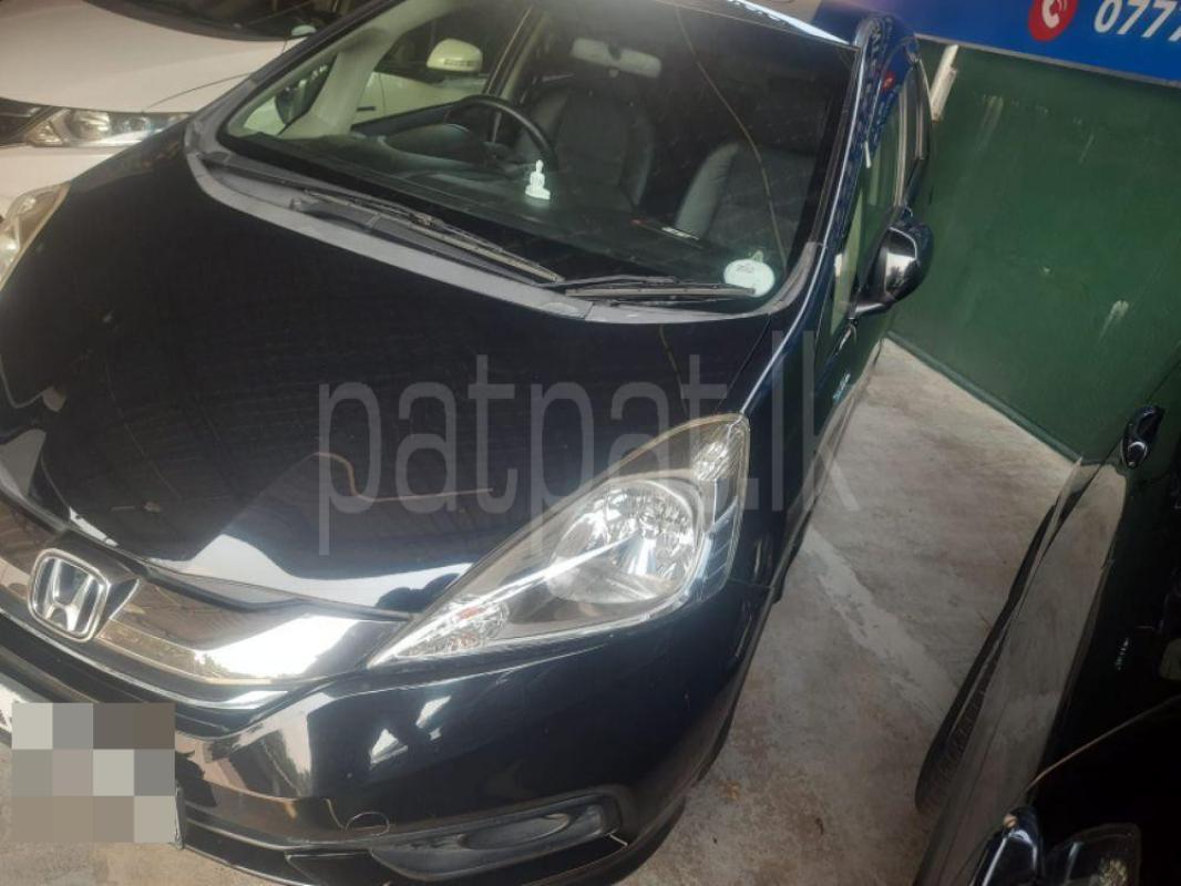 Advertisement image 3