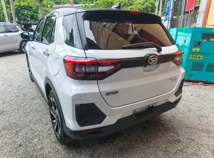 Daihatsu Rocky 2024 - අලුත් SUV රථය sale in Sri Lanka - patpat.lk