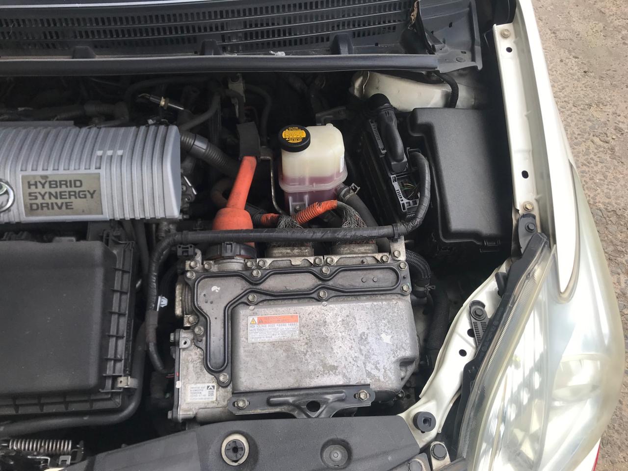 Toyota Prius 2014 - Used Car sale in Sri Lanka - patpat.lk