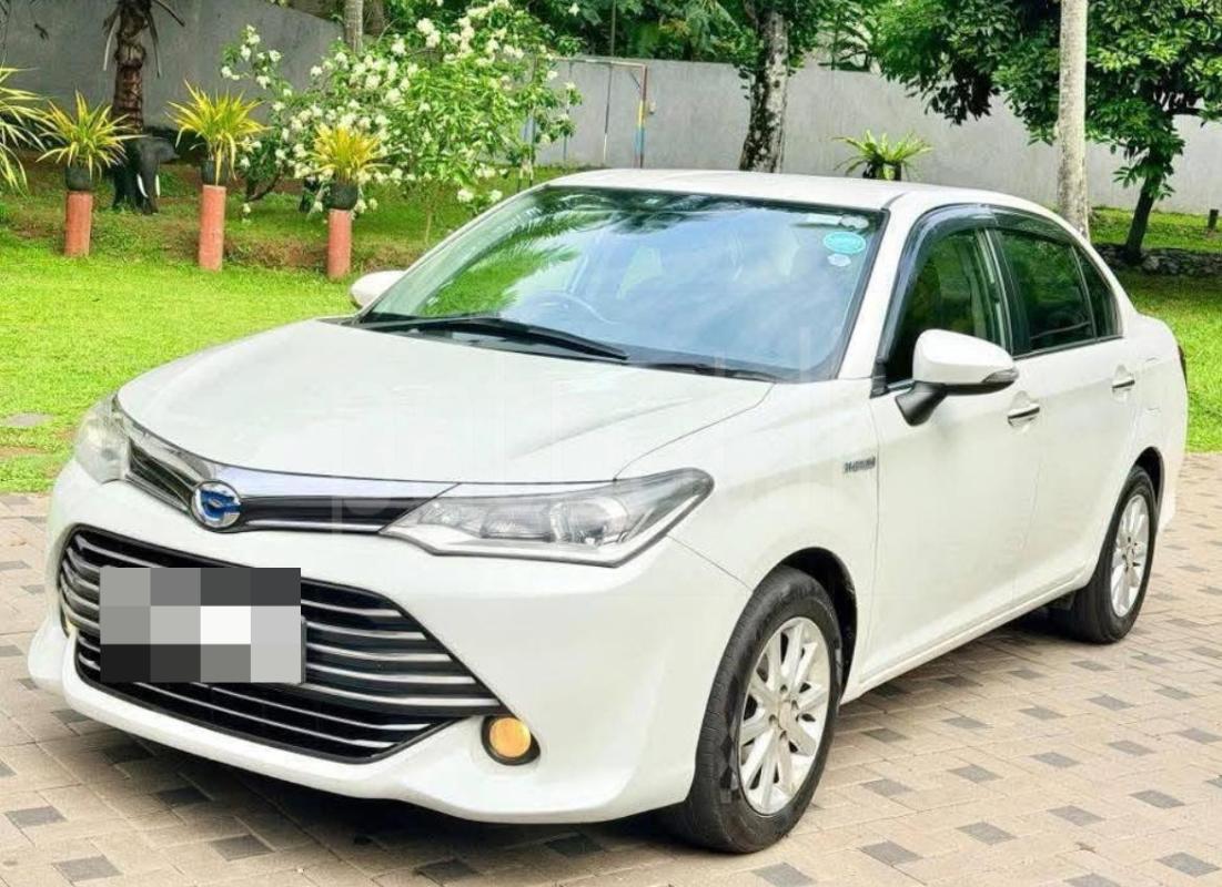 Toyota Axio 2015 - Used Car sale in Sri Lanka - patpat.lk