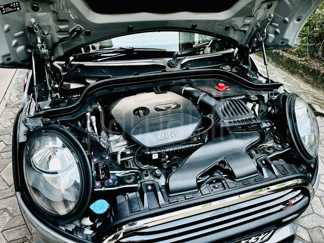 Advertisement image 6