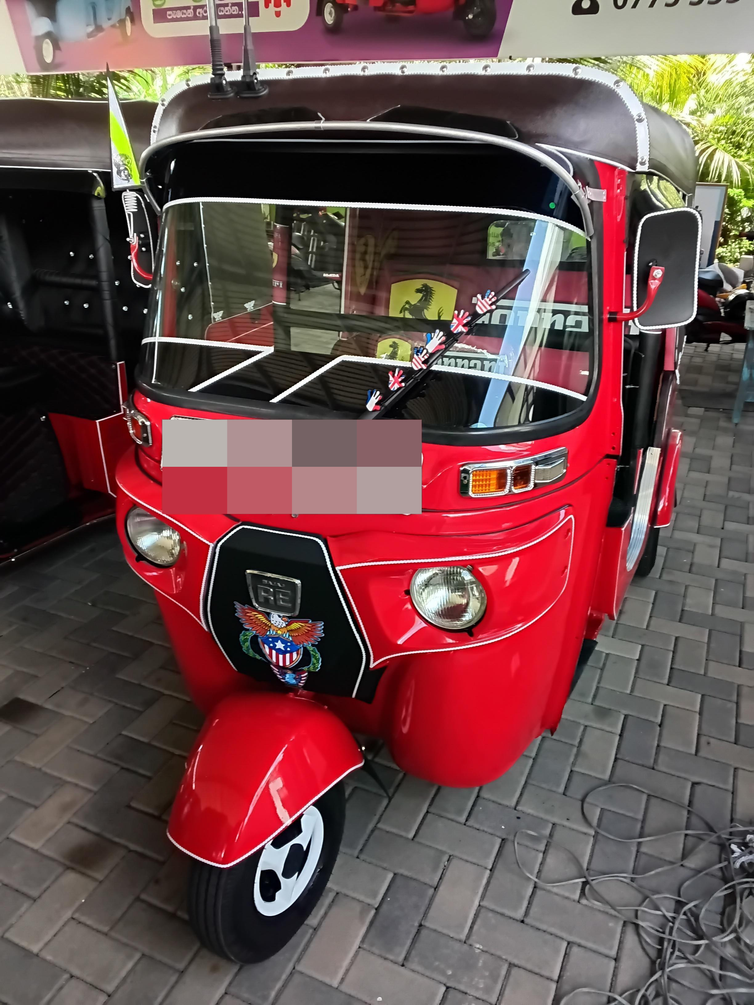 Bajaj 4 stroke 2016 - Used Three wheeler sale in Sri Lanka - patpat.lk