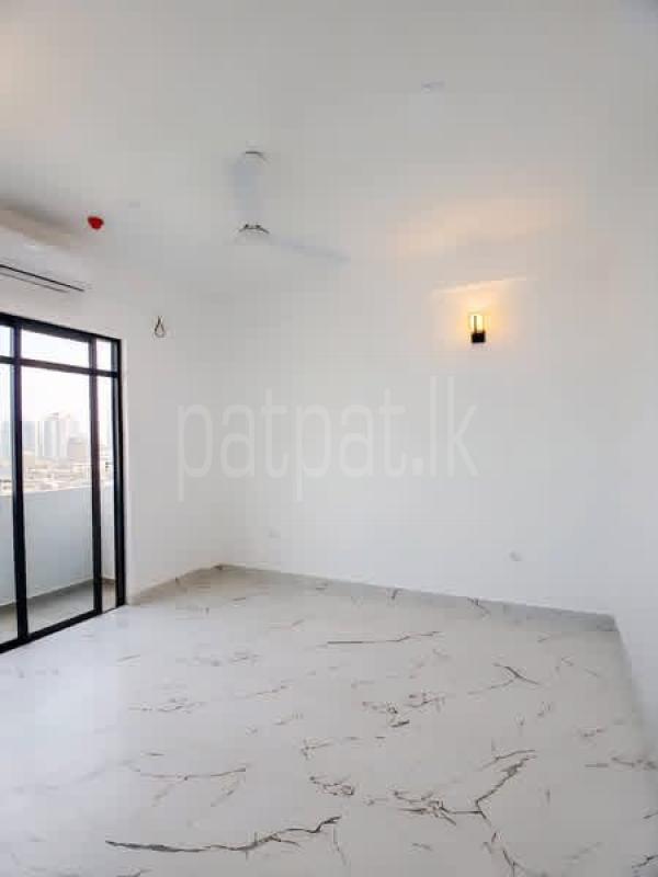 Luxury Apartment for Sale in Wellawatta (Colombo 06)
