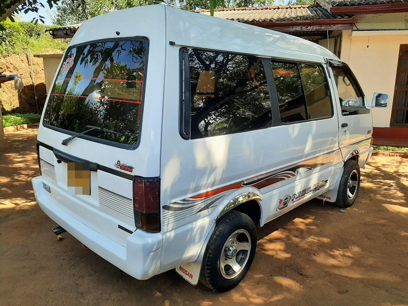 Nissan Vanette 1992 - භාවිතා කරන ලද වෑන් රථය sale in Sri Lanka - patpat.lk