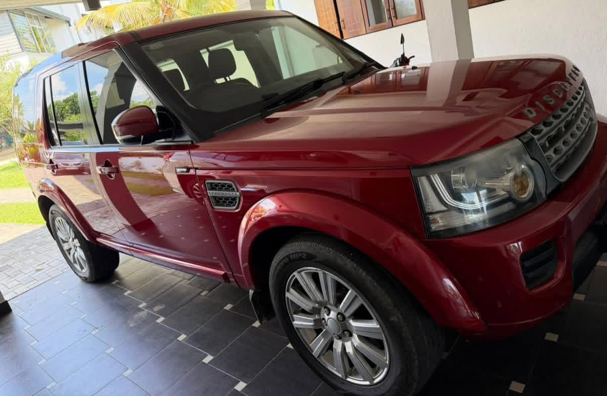 Land Rover Discovery 2015 - Used SUV sale in Sri Lanka - patpat.lk