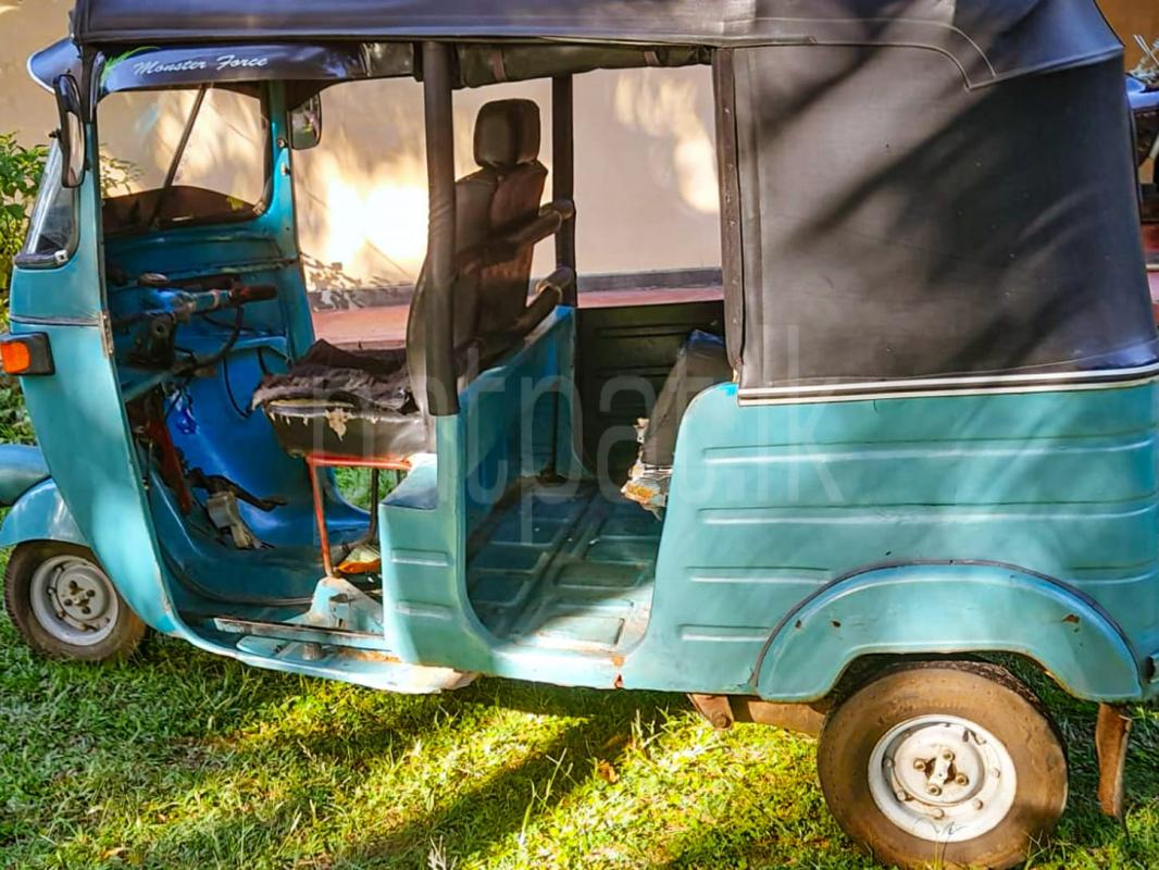 Bajaj 2 stroke 1996 - பயன்படுத்தப்பட்டது முச்சக்கர வண்டி sale in Sri Lanka - patpat.lk