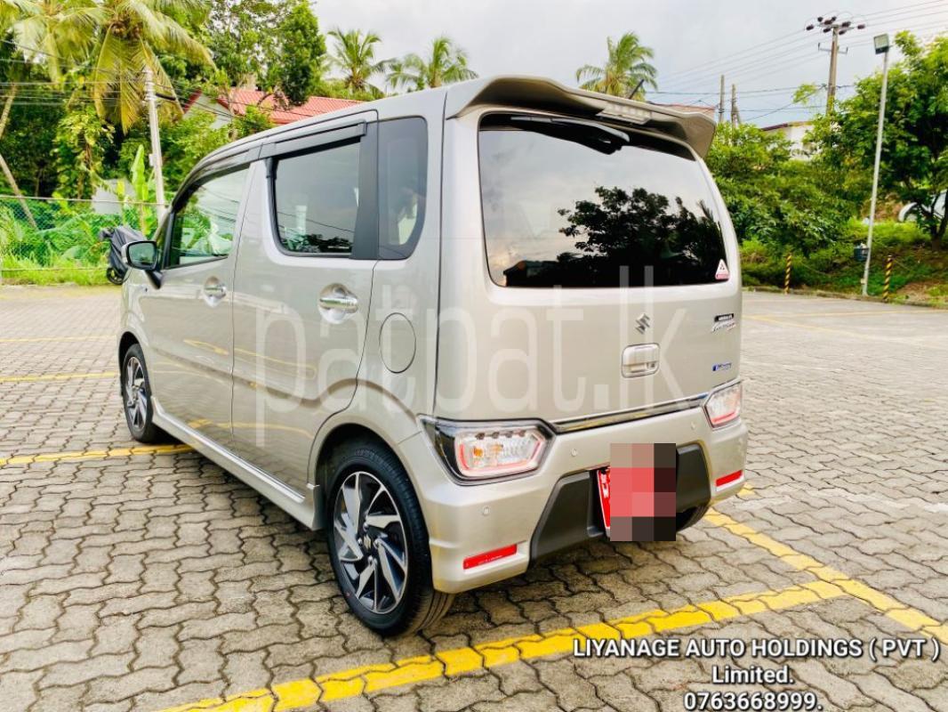 Advertisement image 4