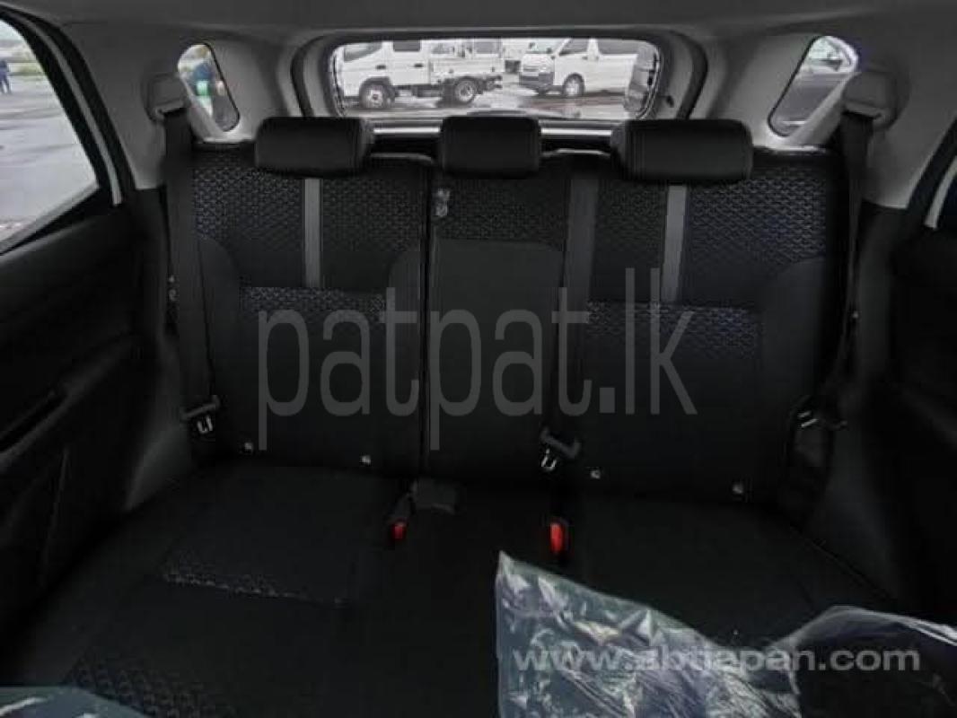 Advertisement image 6