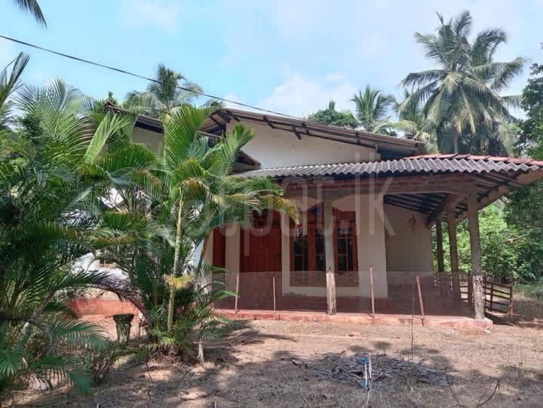 House for Sale in Talawa ads-image-1