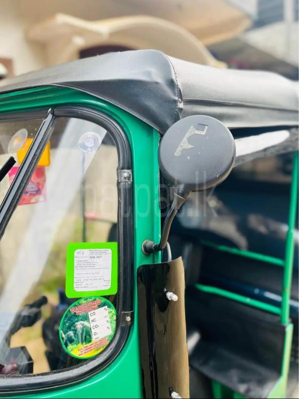 Bajaj 4 stroke 2008 - பயன்படுத்தப்பட்டது முச்சக்கர வண்டி sale in Sri Lanka - patpat.lk
