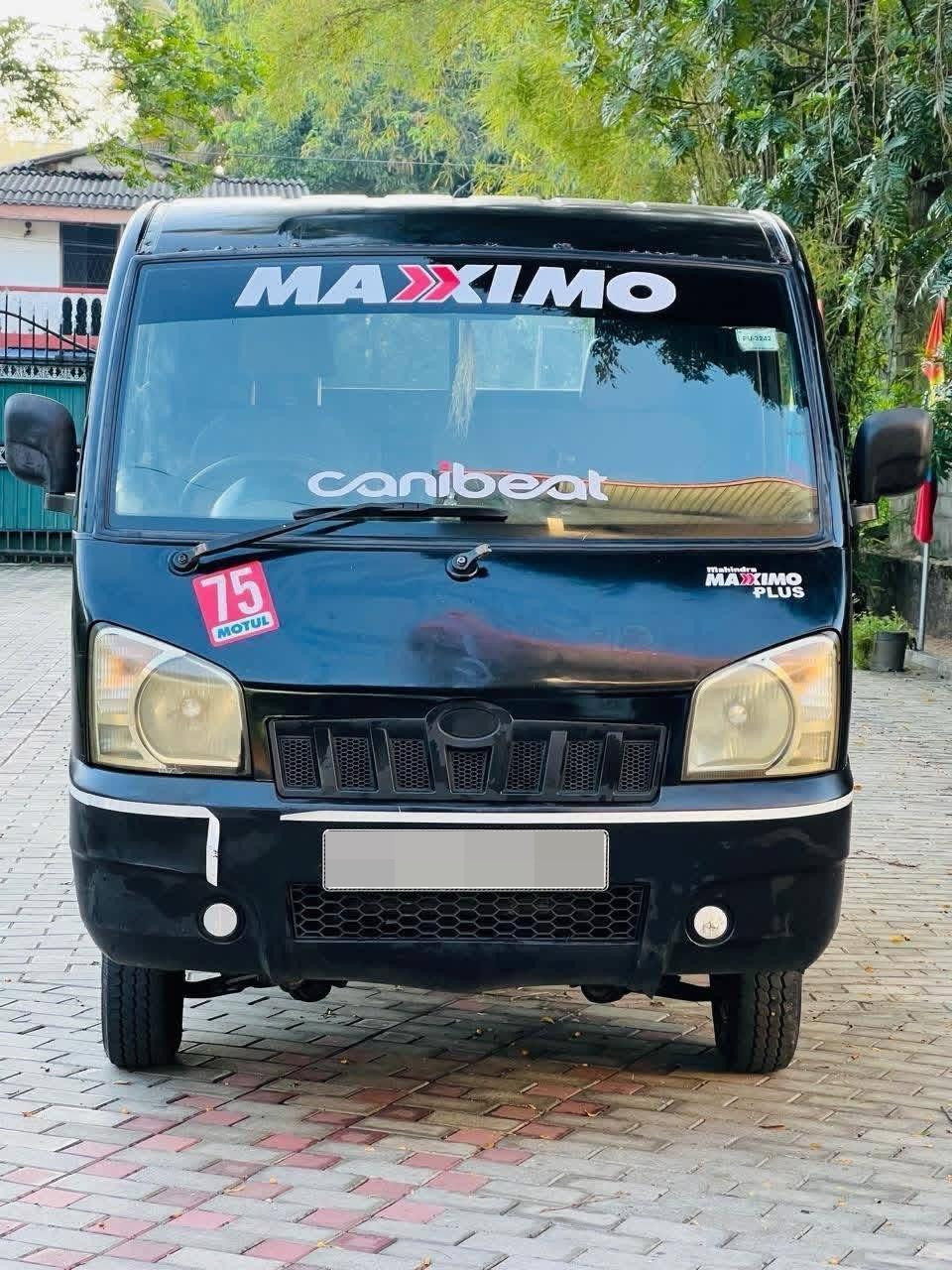 Mahindra Maxximo 2012 ads-image-1