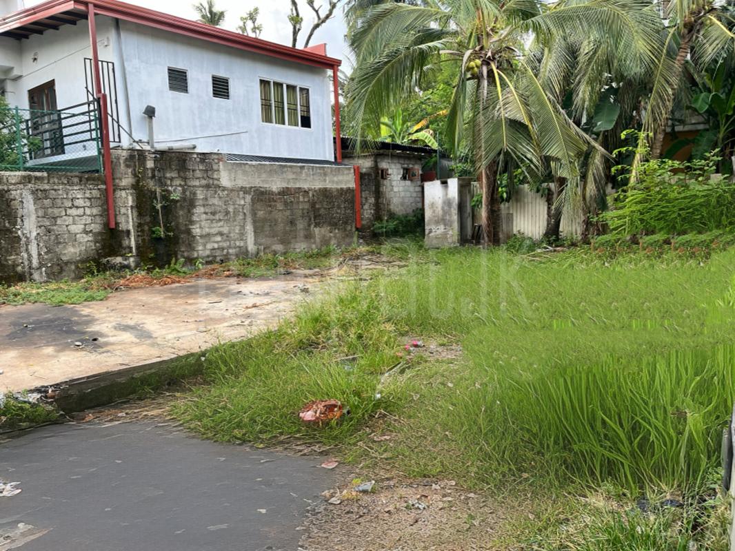 Commercial Land for Sale in Nugegoda ads-image-1