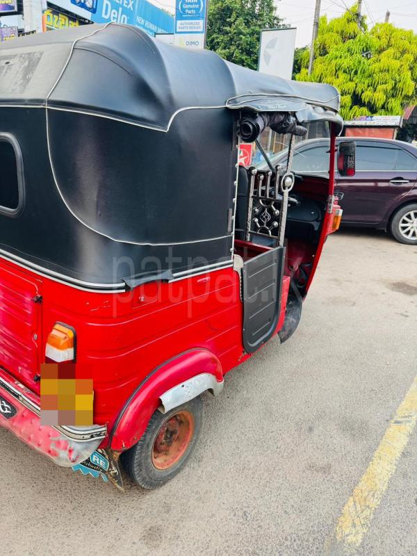 Bajaj Three Wheel 2012 - Used Three wheeler sale in Sri Lanka - patpat.lk