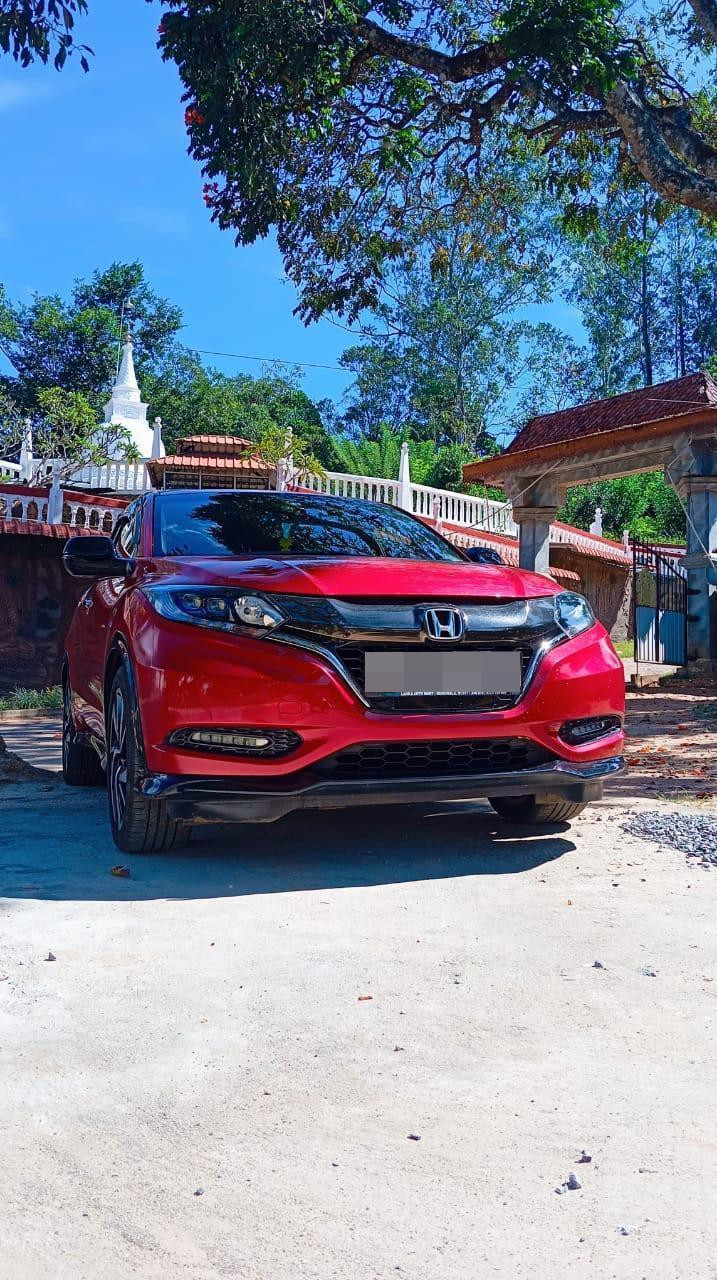 Honda Vezel 2018 ads-image-1