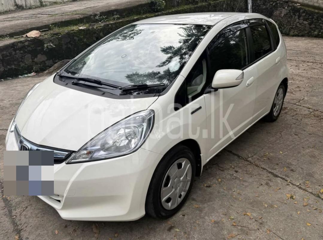 Honda Fit 2012 - பயன்படுத்தப்பட்டது கார் sale in Sri Lanka - patpat.lk