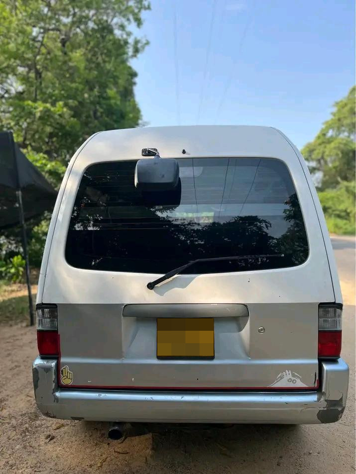 Mazda Bongo 2002 - Used Van sale in Sri Lanka - patpat.lk