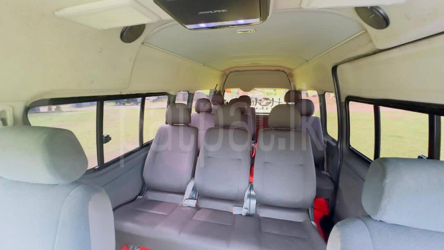 Toyota Hiace 2008 - பயன்படுத்தப்பட்டது வேன் sale in Sri Lanka - patpat.lk