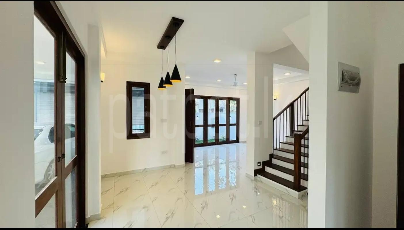 House for Sale in Polgasowita