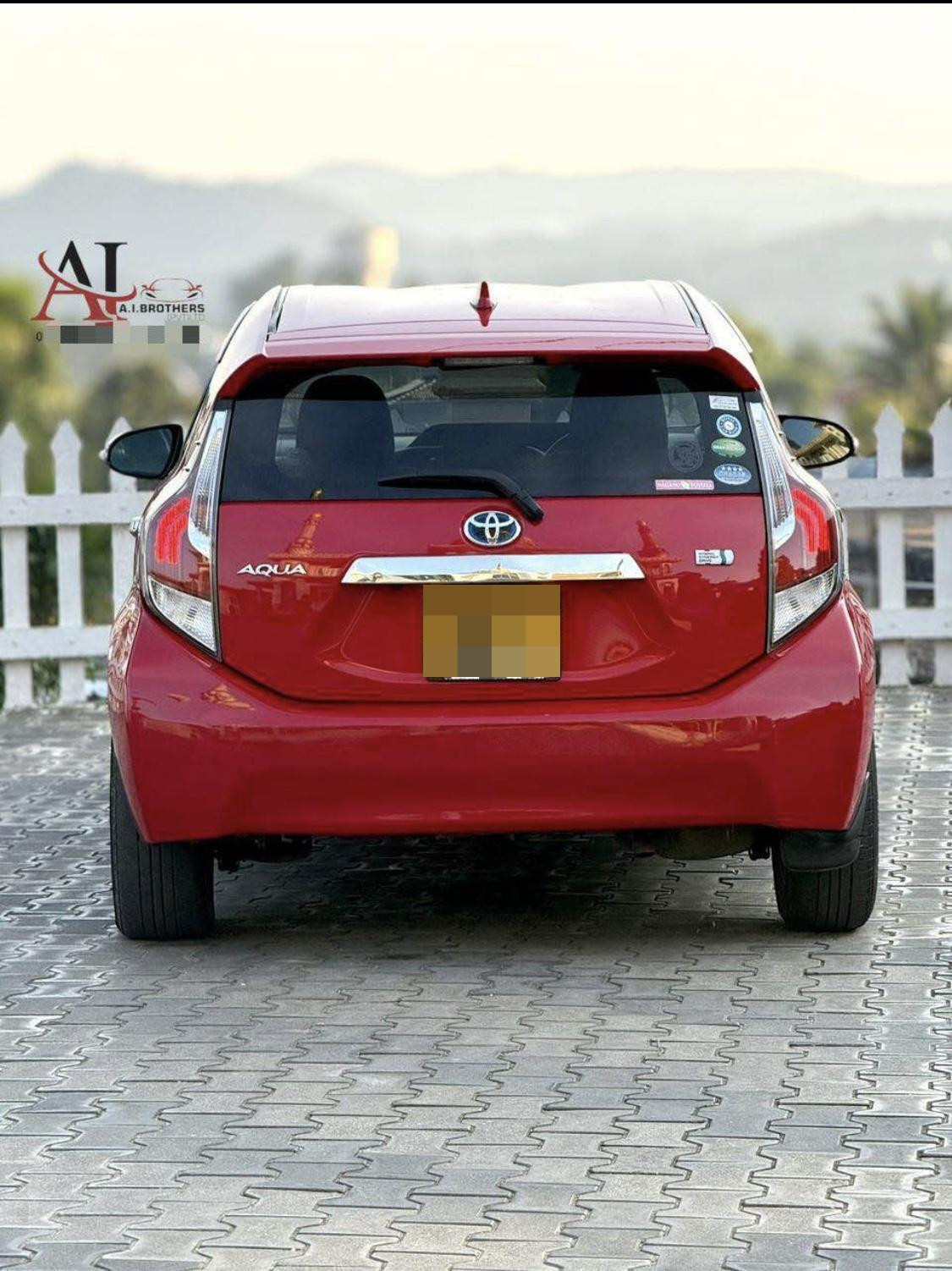 Toyota Aqua 2016 - மறுசீரமைக்கப்பட்டது கார் sale in Sri Lanka - patpat.lk