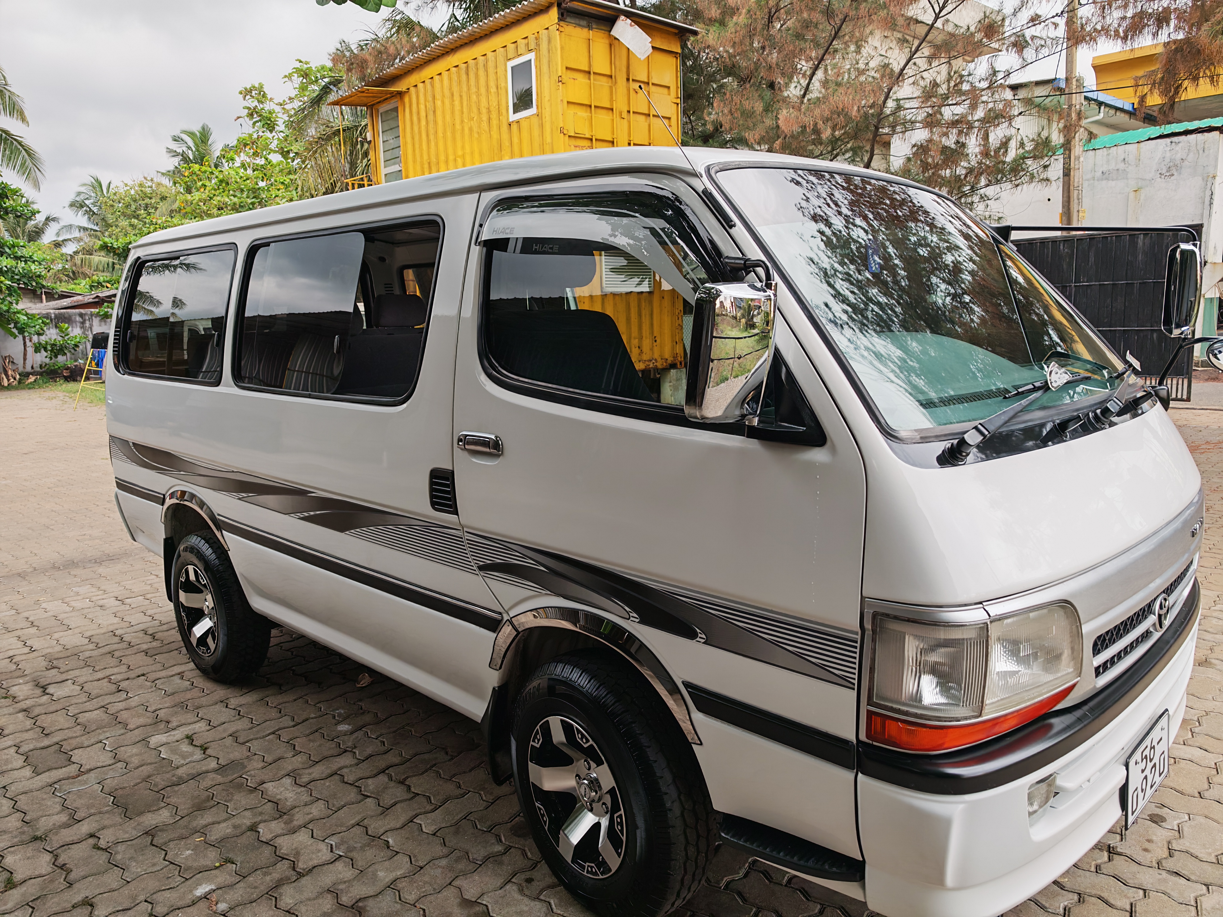 Toyota Hiace 1989 - Used Van sale in Sri Lanka - patpat.lk