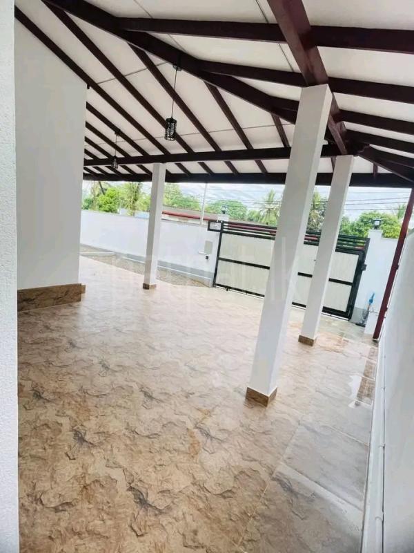 House for Sale in Bandaragama