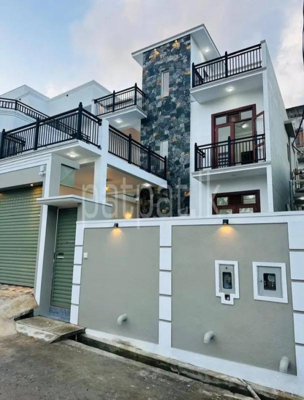 Advertisement image 1