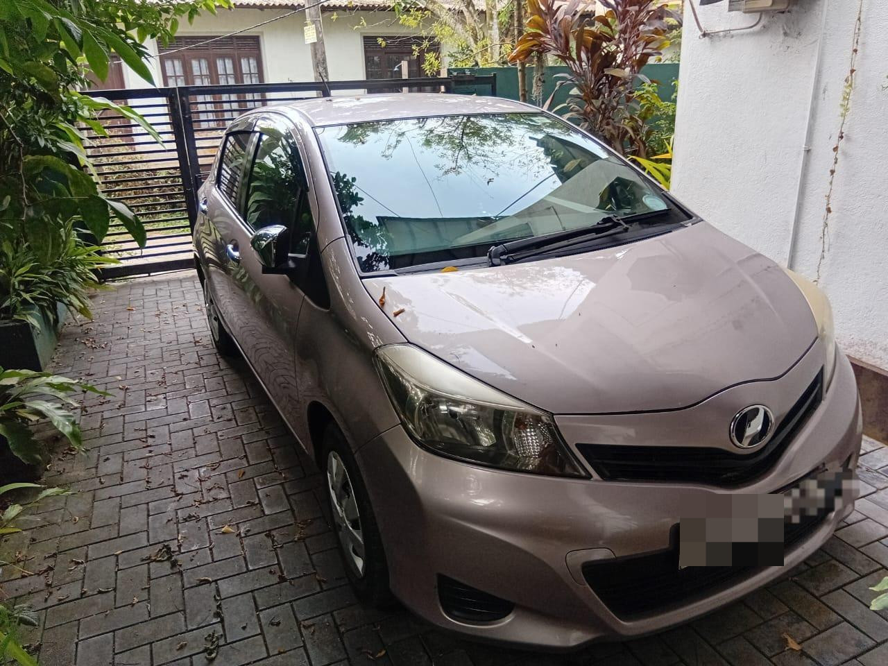 Toyota Vitz 2011 - Used Car sale in Sri Lanka - patpat.lk