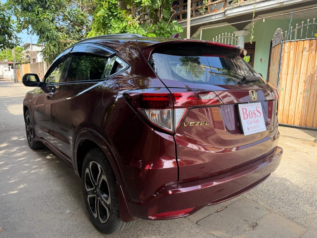 Honda Vezel 2014 - பயன்படுத்தப்பட்டது SUV sale in Sri Lanka - patpat.lk