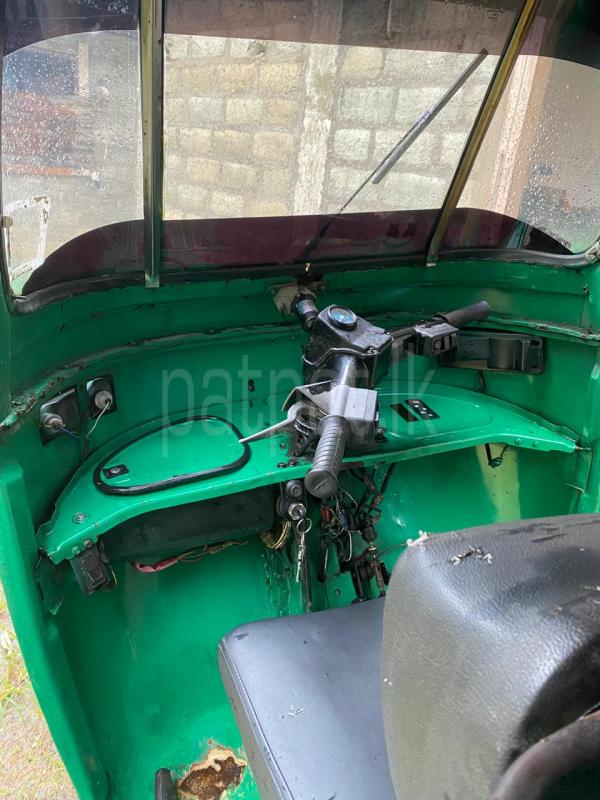 Bajaj 4 stroke 2008 - Used Three wheeler sale in Sri Lanka - patpat.lk