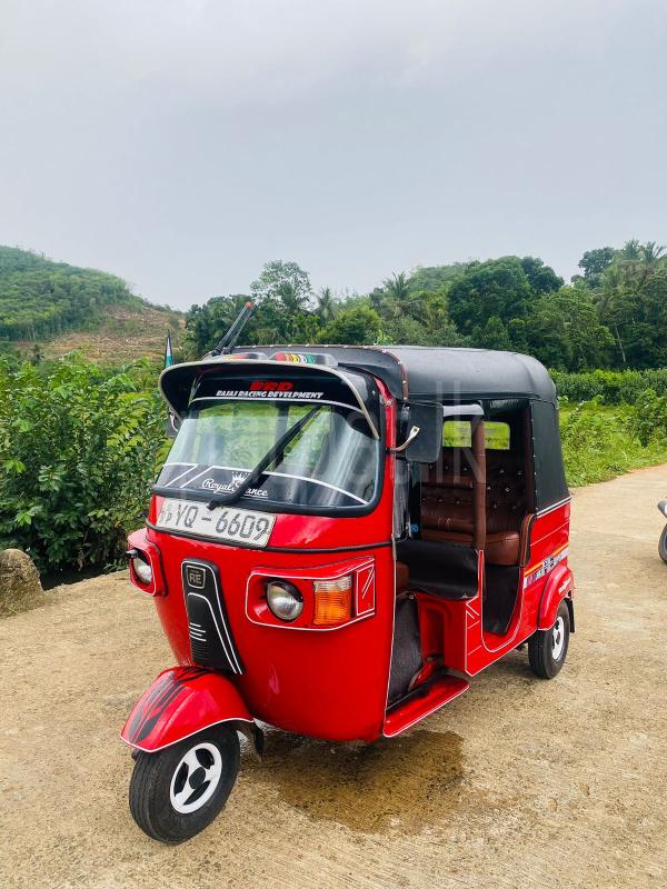 Bajaj 4 stroke 2011 - பயன்படுத்தப்பட்டது முச்சக்கர வண்டி sale in Sri Lanka - patpat.lk
