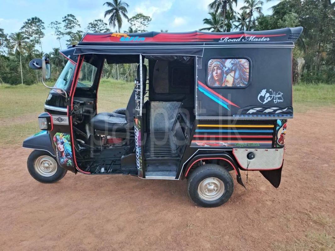 Advertisement image 3