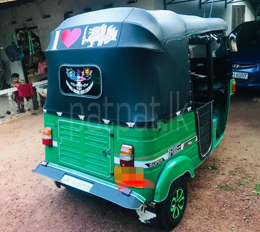 Bajaj Three Wheel 2012 - பயன்படுத்தப்பட்டது முச்சக்கர வண்டி sale in Sri Lanka - patpat.lk