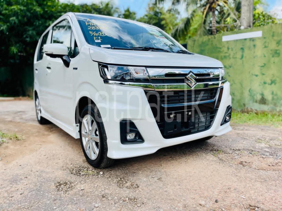 Advertisement image 3