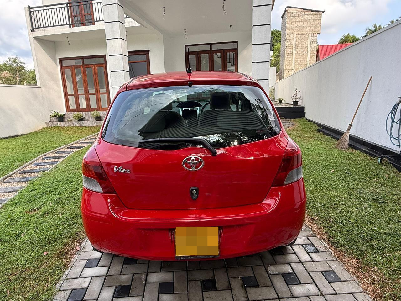 Toyota Vitz 2007 - Used Car sale in Sri Lanka - patpat.lk