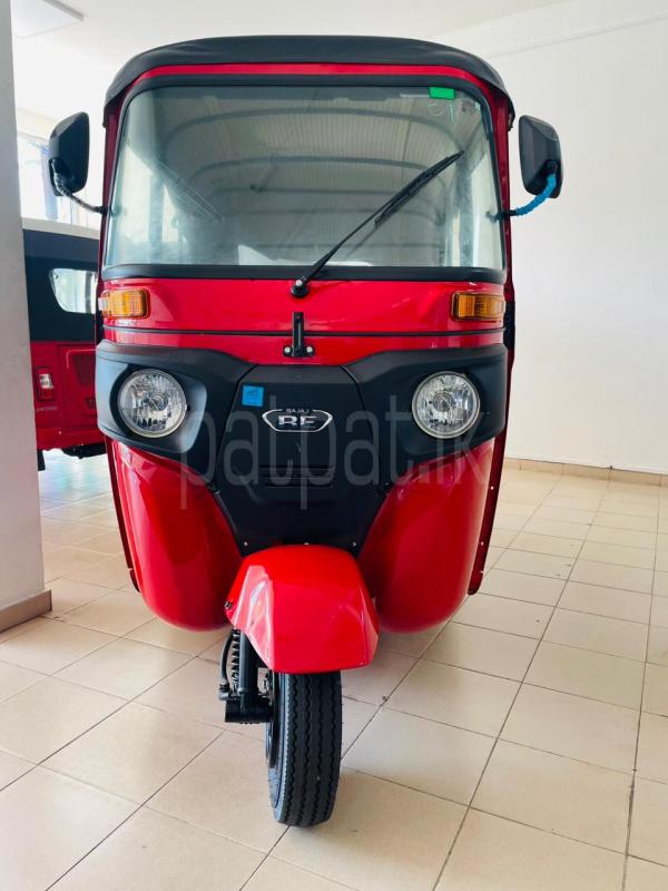 Bajaj Three Wheel 2026 - சான்றளிக்கப்பட்டது முச்சக்கர வண்டி sale in Sri Lanka - patpat.lk