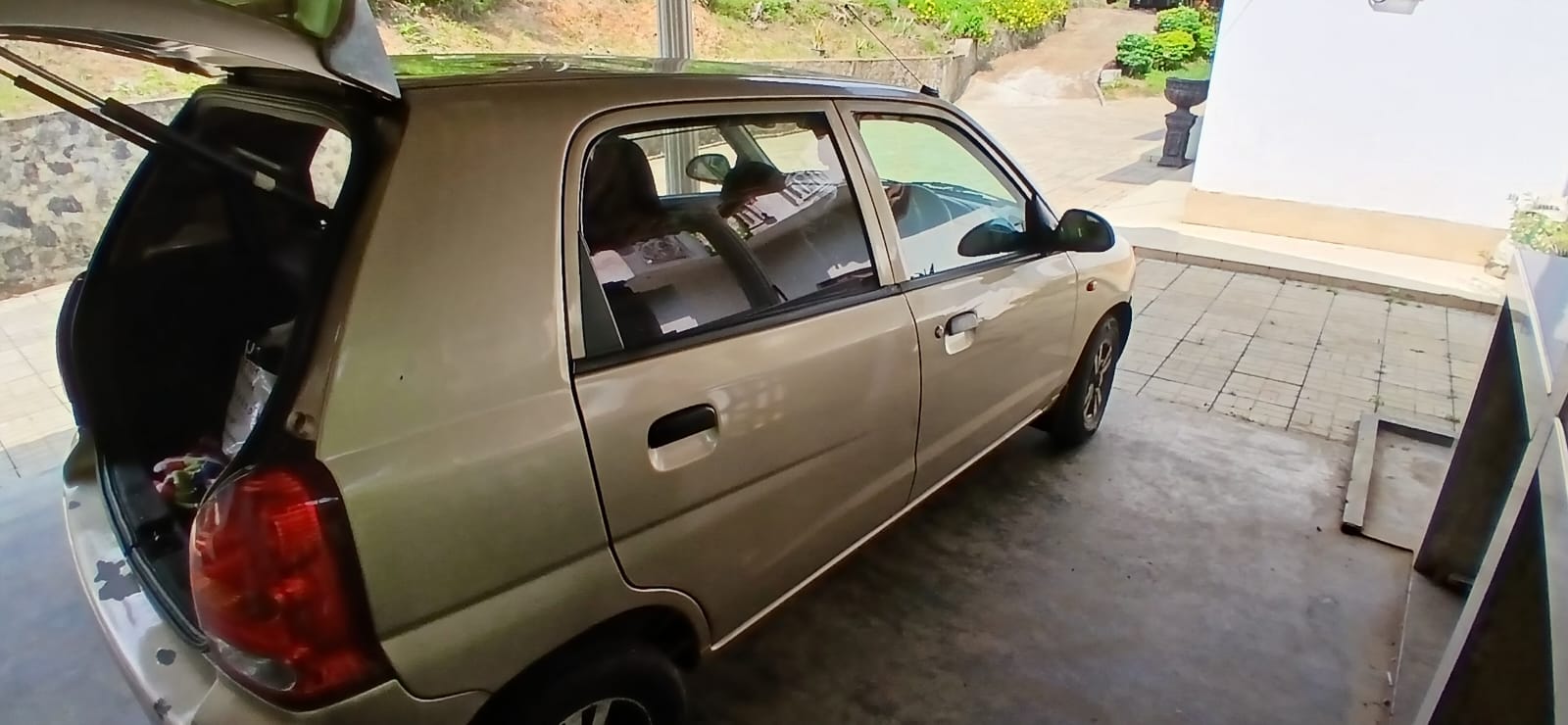 Suzuki Alto 2012 - பயன்படுத்தப்பட்டது கார் sale in Sri Lanka - patpat.lk
