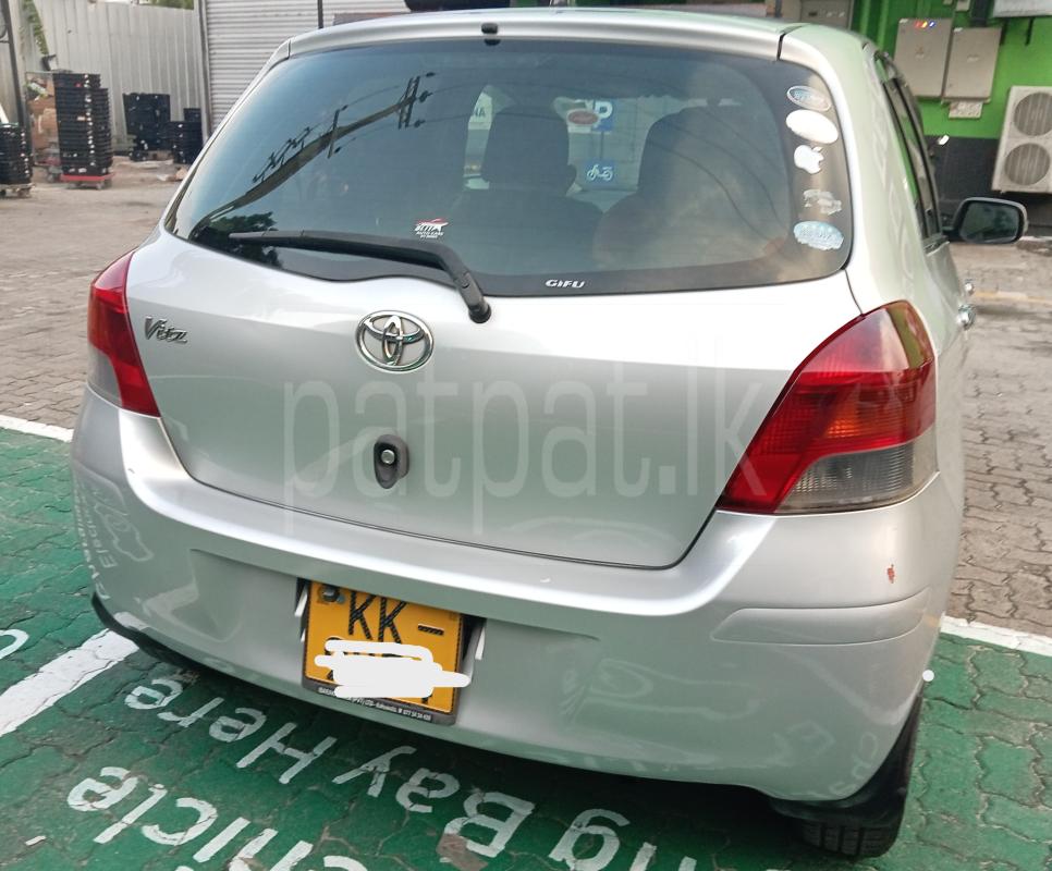 Toyota Vitz 2007 - பயன்படுத்தப்பட்டது கார் sale in Sri Lanka - patpat.lk