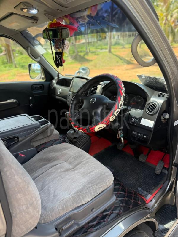 Nissan Caravan 2008 - භාවිතා කරන ලද වෑන් රථය sale in Sri Lanka - patpat.lk