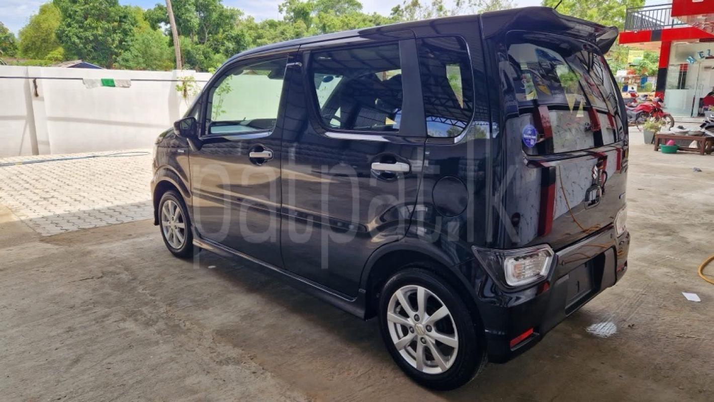 Advertisement image 4