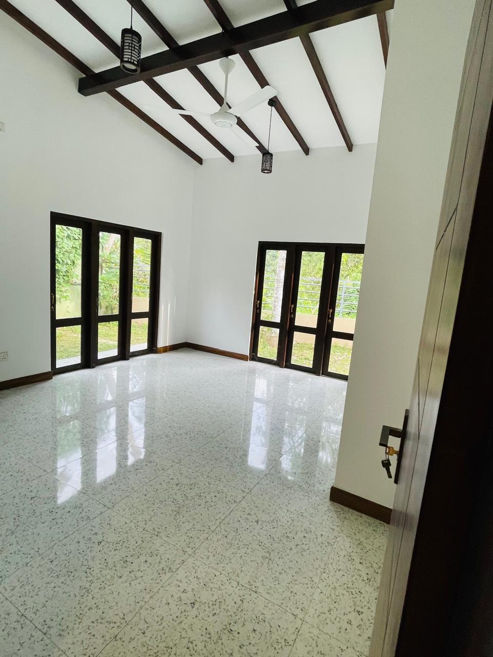 House for Sale in Piliyandala