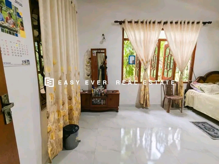 House for Sale in Minuwangoda