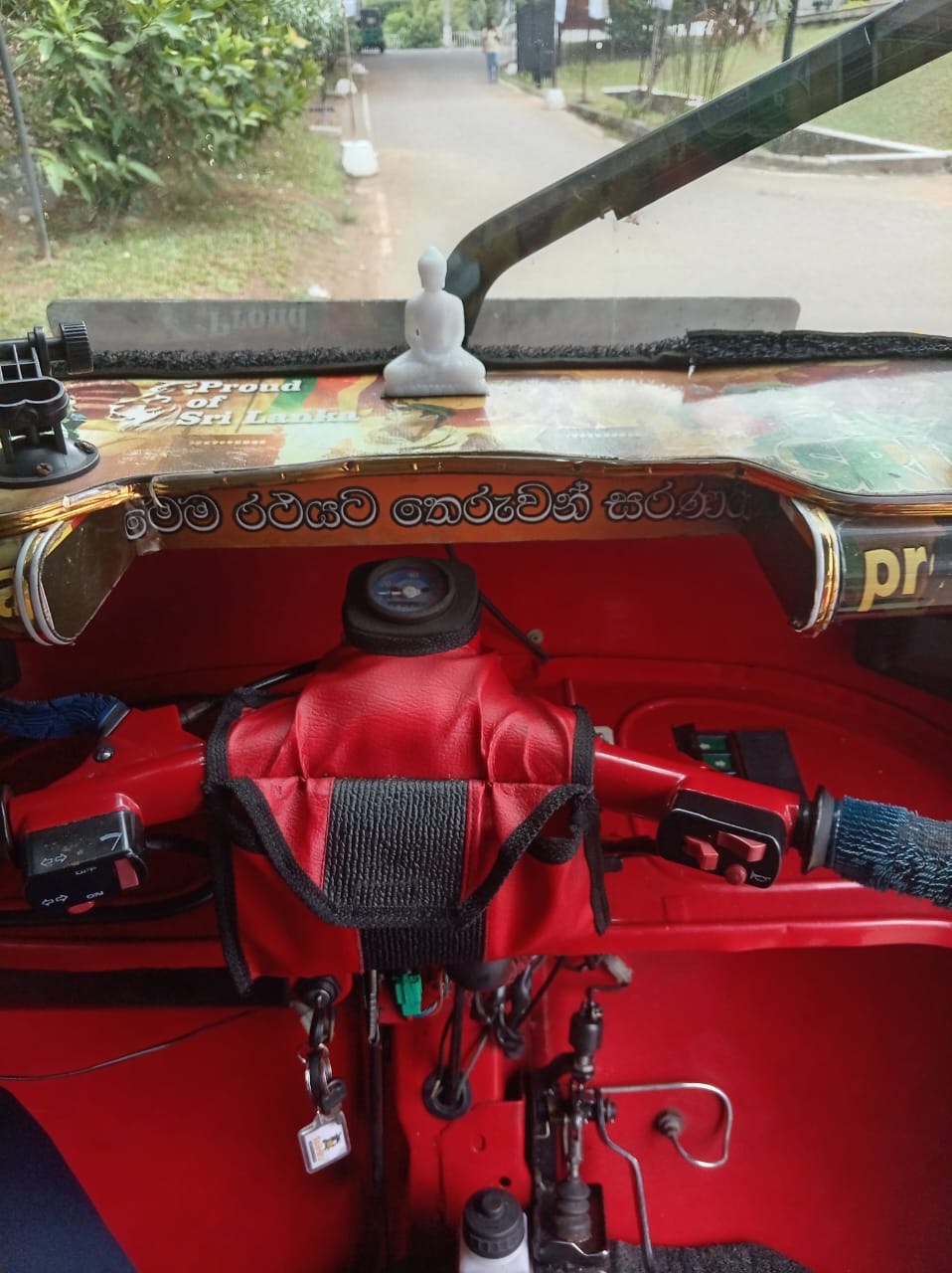 Bajaj Three Wheel 2001 - Used Three wheeler sale in Sri Lanka - patpat.lk